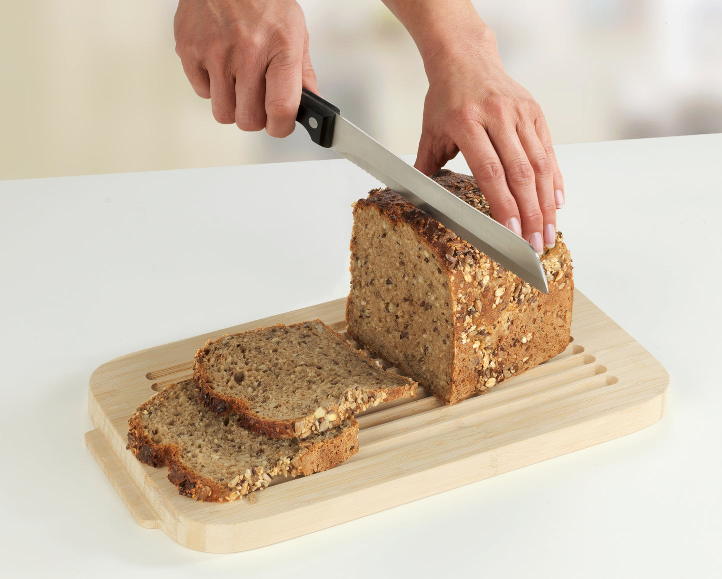 DERRY BREAD BOX - BAMBOO LID & INTEGRATED CUTTING BOARD